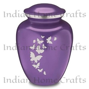 Urna Funeraria de Latón con Diseño de Mariposa Morada, Urna Conmemorativa para Cenizas, Urna de Mesa para Entierro de Cenizas Humanas - Product Image 2