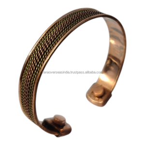 กำไลข้อมือทองแดงแท้แบบแม่เหล็กสมัยใหม่ แรงแม่เหล็กสูง บำบัดด้วยพลังแม่เหล็กชีวภาพ เป็นมิตรกับสิ่งแวดล้อม ผลิตภัณฑ์เพื่อสุขภาพระดับโลก งานฝีมือโลหะ - Product Image 6