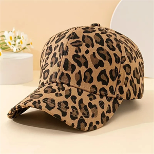 Gorra de Béisbol Unisex con Estampado de Leopardo, Gorra Moderna con Visera Redonda para Protección Solar al Aire Libre, Gorra Casual para Amantes del Estilo - Product Image 1