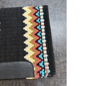 Produit de qualité supérieure : tapis de selle pour cheval en laine Western contourné |   Couverture de selle à motif Navajo coloré |   Premium Ranch & Rod - Product Image 2