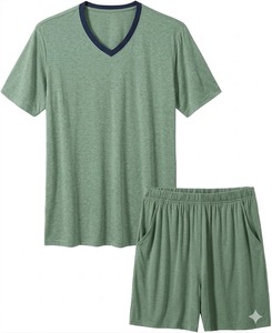 Conjunto de Camiseta Verde con Cuello en V para Hombre, Informal, Transpirable, de Punto, Manga Corta, con Pantalones Cortos a Juego, Ropa de Verano - Product Image 1