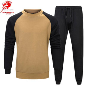 Conjuntos deportivos de dos piezas a la moda para hombre, servicio de logotipo personalizado para ropa deportiva informal, pedidos al por mayor y venta en línea - Product Image 1