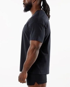 เสื้อยืดออกกำลังกายผู้ชายสุดเทรนด์ปี 2026 ผลิตจากวัสดุรักษ์โลก แขนสั้น สำหรับเล่นกีฬาและฟิตเนส - Product Image 2
