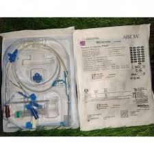 ARROW PEDIATRICS MULTI LUMEN, dispositif médical de classe II certifié ISO13485 et CE, à usage hospitalier, manuel, avec une durée de conservation de 3 ans - Product Image 1