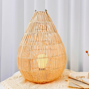 Lampe de chevet en rotin naturel pour chambre à coucher, prix de gros, lampes de table élégantes pour bureau - Product Image 1
