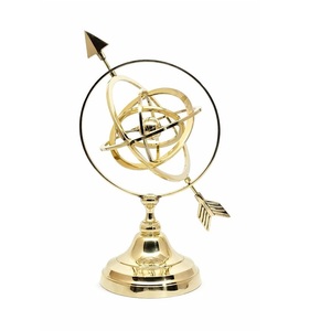 Sphère armillaire décorative avec flèche, finition dorée, globe céleste, décoration de bureau en métal, base sur piédestal, style nautique vintage pour la maison et le bureau - Product Image 1