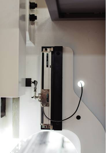Prensa Plegadora CNC YDP-PES de 2000KN, 6+1 Ejes, Control Hidráulico Alternativo con Servo - Product Image 4