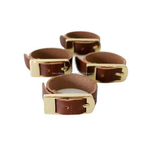 Servilleteros de cuero ecológicos Logotipo personalizado Servilletero de cuero de vaca natural y anillos coleccionables de tejido en artículo ecuestre - Product Image 2