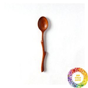 Cuillère en bois naturel, branche d'arbre, faite à la main, ustensile rustique pour la cuisine, le service du café, du thé, des desserts et l'utilisation à la maison. - Product Image 3