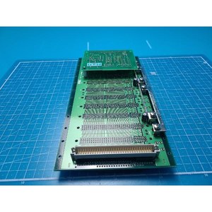 Válvula Solenoide SRC SVB-12EI0 Usada Como Está, Piezas de Equipos Legacy Semiconductor - Product Image 4
