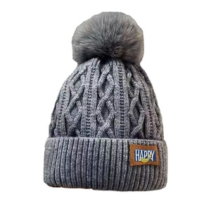 Chapeau en tricot confortable avec broderie 3D, bonnet d'hiver 100% acrylique pour hommes et femmes - Product Image 3