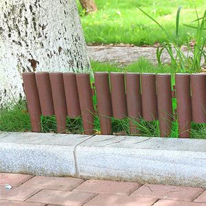 Wood Looking <b>Plastic</b> <b>Fence</b> Panels Outdoor <b>Plastic</b> Grass <b>Fence</b> - Product Image 3