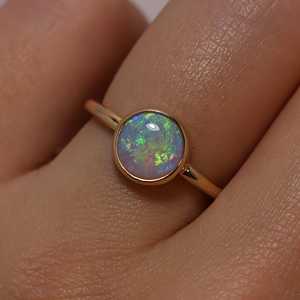 Wholesale Supplier Minimal Round Opal Look Stone Gold <b>Ring</b> for <b>Girls</b> and Women Elegant Fashion Jewelry - Product Image 4