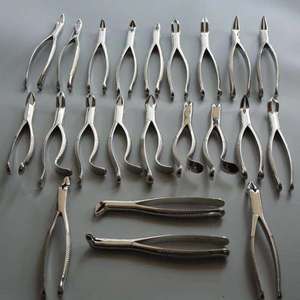 Adult Dental Extraction Forceps 23 Pcs CE Certified Ergonomic Grip Class I Made by Dentavex - Product Image 1