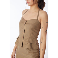 Ensemble coordonné gilet et mini-jupe beige en Spandex/Coton, taille empire boutonnée, respirant, écologique, grande taille, luxe discret