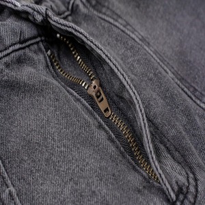 กางเกงยีนส์คาร์โก้สีเทาสไตล์วินเทจสำหรับผู้ชาย ทรงหลวม ขากว้าง หลายกระเป๋า สตรีทแวร์ รุ่นใหม่ - Product Image 3