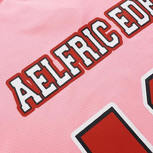 เสื้อฟุตบอลตาข่ายคอวีทรงโอเวอร์ไซส์สไตล์เรโทรสำหรับผู้ชายและผู้หญิง  รับสกรีนโลโก้ พิมพ์ลายดิจิตอล หมายเลขและชื่อ - Product Image 5