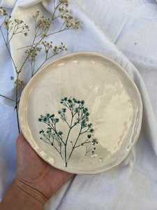 Round <b>Ceramic</b> <b>Plate</b> With Strawberry Pattern Handpainted Flat Dish Cute Design Green Checkered Background - Product Image 3