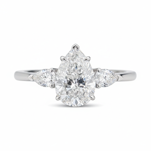 Bague de fiançailles ethnique en or blanc massif 14 carats avec diamant rond brillant cultivé en laboratoire, 3 pierres, bijoux fins pour femmes, Aniva - Product Image 1