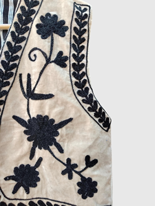 Chaleco Floral Bordado Bohemio para Mujer, Sin Mangas, Hecho a Mano, de Algodón, Cuello Redondo, Corto - Product Image 5