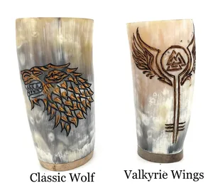 Taza Hecha a Mano de Cuerno de Búfalo Ecológica con Diseño Clásico de Alas de Lobo Valkyrie, Artesanía Natural, Arte Coleccionable, Decoración para el Hogar - Product Image 1