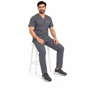 Tenue médicale unisexe à col en V et manches courtes pour hôpitaux et cliniques privées – Conception confortable, couleurs personnalisables, Spandex - Product Image 3