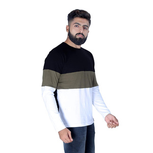 T-shirt blanc pour homme à col rond et manches courtes, 100% coton, personnalisable, fabriqué en Italie, séchage rapide et respirant, haute qualité - Product Image 3