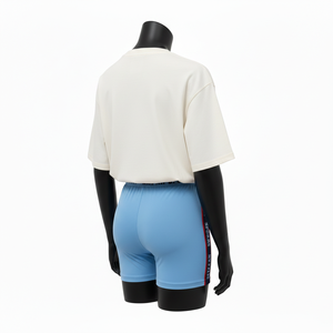 Ensemble t-shirt et short en coton stretch pour femme, avec empiècements rayés et logo imprimé par transfert thermique, 100 % coton. - Product Image 5