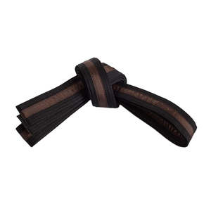 Ceintures d'arts martiaux en coton confortables à faible MOQ pour la vente en gros, personnalisables en toutes couleurs, disponibles pour le karaté/le taekwondo - Product Image 3