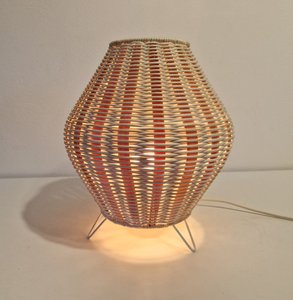 Lampe de bureau de forme ronde en gros avec lumière led lampes de table en rotin moins cher prix du fabricant vietnamien - Product Image 4