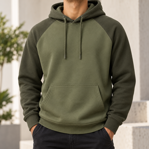 Sweat à capuche pour homme avec empiècements contrastants, épaules raglan, style urbain décontracté, avec poche frontale, fournisseur de vêtements personnalisés sous marque privée - Product Image 4