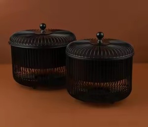 Cacerola de Metal, Olla de Acero Inoxidable con Tapa, Revestimiento Cerámico Antiadherente, Apta para Gas e Inducción, Diseño Moderno y Lujoso, Duradera, Negra - Product Image 1