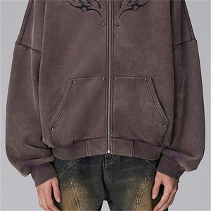 Conjunto Deportivo Casual Personalizado para Hombre 2 en 1 Transpirable con Lavado Ácido, Sudadera con Cremallera y Pedrería, Pantalones Acampanados de Felpa 100% Algodón de Secado Rápido - Product Image 5