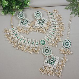 Parure de bijoux en alliage plaqué or rose avec collier, boucles d'oreilles et coiffe, ornée de cristaux verts, strass, perles et pompons, pour femme, mariage - Product Image 1