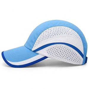 Gorras para correr al aire libre diseñadas con construcción ventilada, materiales suaves y protección solar confiable para el entrenamiento. - Product Image 5