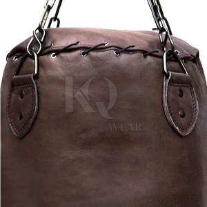 Saco de Boxeo de Cuero Resistente para Entrenamiento Avanzado, Diseñado para Boxeo, Fitness y Entrenamientos de Fuerza, con Núcleo Absorbente de Impactos y Exterior Duradero - Product Image 3