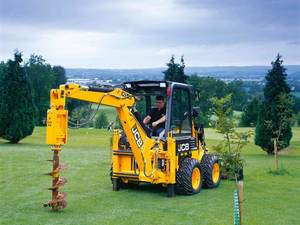 รถตักล้อยาง JCB 1CX มือสองคุณภาพสูง เครื่องยนต์ Kubota กำลัง 75 กิโลวัตต์ แรงยกสูง - Product Image 2