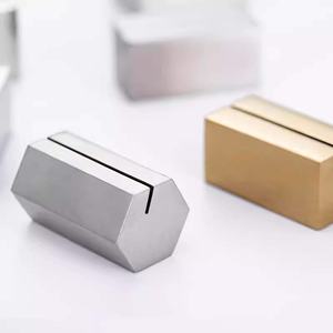 Porta Tarjetas de Visita de Latón para Escritorio de Oficina, Elegante Soporte para Tarjetas de Presentación, Organizador de Mesa Moderno para Hogar, Hotel, Recepción - Product Image 6