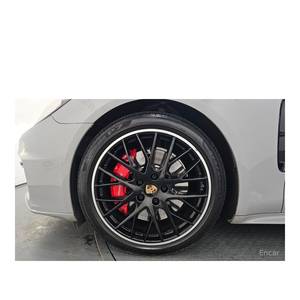 Porsche Panamera 4.0 GTS 2023 avec volant à gauche, sièges en cuir, caméra arrière, 76 722 km - Product Image 5