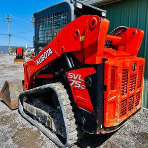 Chargeuse compacte Kubota SSV65 d'occasion, chargeuse compacte robuste avec une excellente maniabilité pour la construction et l'aménagement paysager - Product Image 5