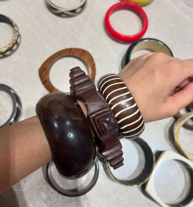 Bracelets de haute qualité pour femmes et filles, style élégant, traditionnel et moderne, avec finition lisse - Product Image 3