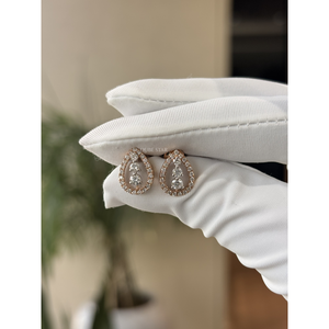 Modernos Pendientes Colgantes con Halo de Perlas y Diamantes Redondos de 0.65 Ct, Oro de 14K, Joyería Fina para Mujer, Diseño Personalizado de Fabricante - Product Image 6
