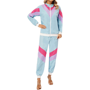 Conjunto Deportivo de Invierno 2 en 1 para Mujer, Color Azul Claro, con Bloques de Color, Manga Larga, Capucha, Bolsillos Laterales, Estilo Casual y Deportivo - Product Image 4