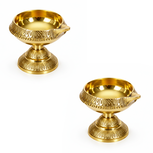 Lámpara de aceite Diya de latón tradicional hecha a mano, soporte decorativo Deepam Vilakku para el hogar, templo, decoración de festivales, regalos. - Product Image 1