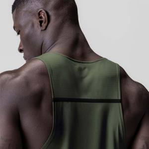 Débardeur de sport pour homme vert olive personnalisé, sans manches, dos nageur, pour musculation, avec bande contrastante, idéal pour la course à pied - Product Image 2