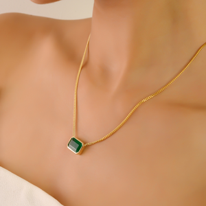 Collar con Colgante de Esmeralda de Corte Octogonal de 11x8 mm de Primera Calidad, Cadena Cubana, Últimas Novedades en Joyería de Oro de 14K - Product Image 4