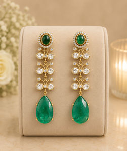 Magnifiques boucles d'oreilles de luxe plaquées or de haute qualité avec pierres, pour femmes et jeunes filles, idéales pour les mariages, les fiançailles et les soirées – Nouvelle collection - Product Image 2