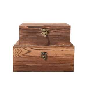 Ensemble de deux boîtes de rangement en bois rustique avec loquet en laiton, style vintage, décoratives, pour organiser - Product Image 1