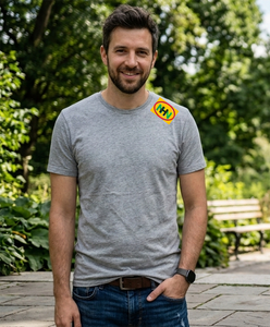 เสื้อยืดผู้ชายคุณภาพสูง ผ้าฝ้าย 100% 180 GSM แบบสั่งทำได้ ทรงหลวม ระบายอากาศดี ไม่เป็นขุย ผลิตจากผ้าถัก เป็นมิตรต่อสิ่งแวดล้อม - Product Image 4