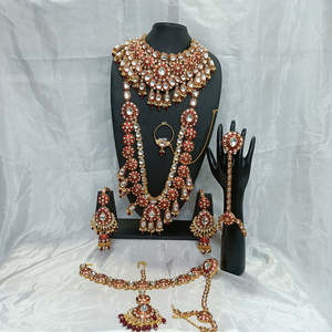 Juego de Joyería Fina para Novia, Chapado en Oro y Rodio, con Piedras Kundan, Meenakari y Perlas, Incluye Aretes - Product Image 2